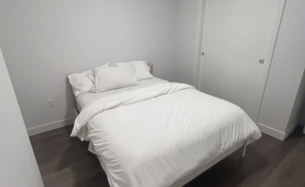 Photo of Bedroom in Laval