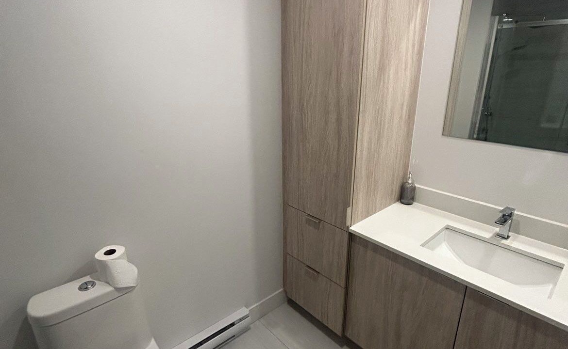Photo of Bathroom in Laval