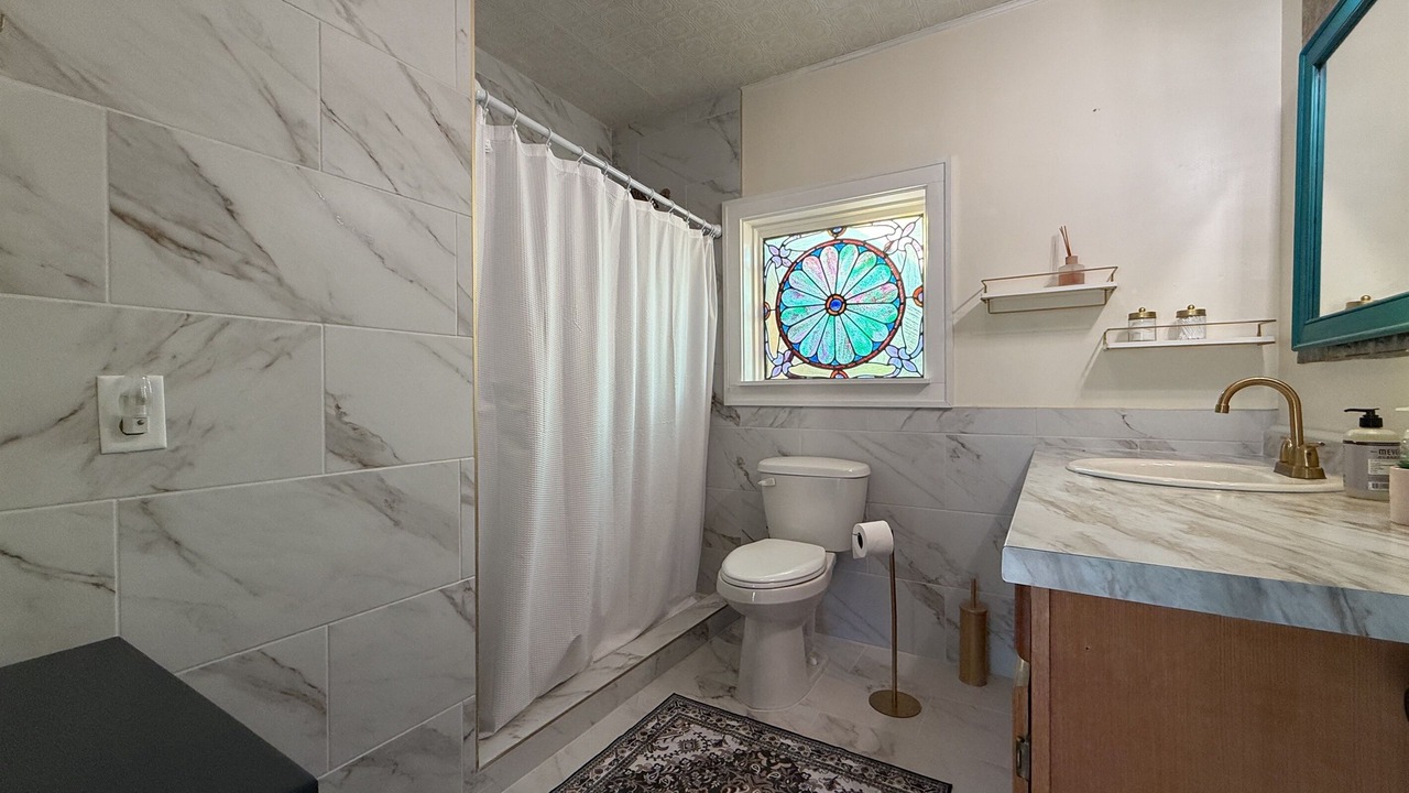 Photo of Bathroom in Elmwood Area