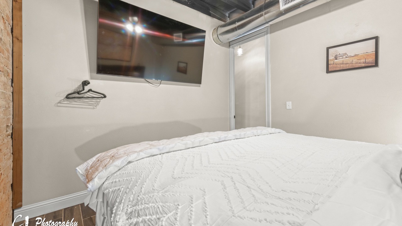 Photo of Bedroom in Baird