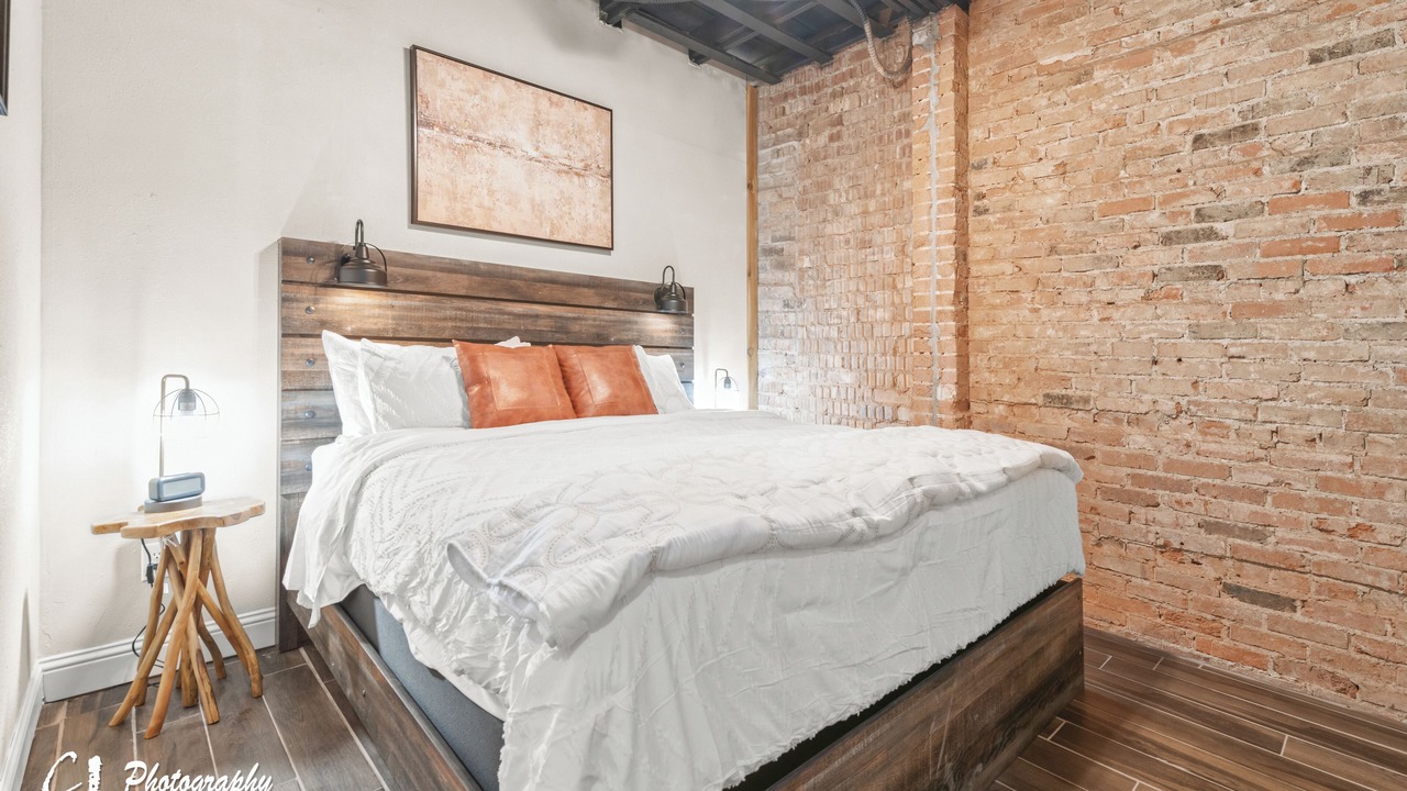 Photo of Bedroom in Baird