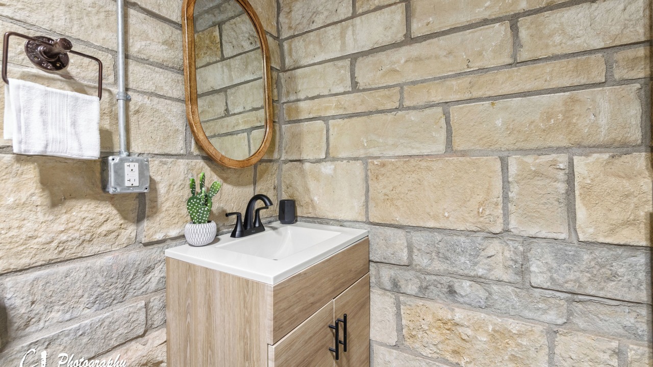 Photo of Bathroom in Baird