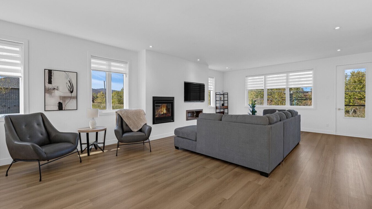Photo of Livingroom in Magog