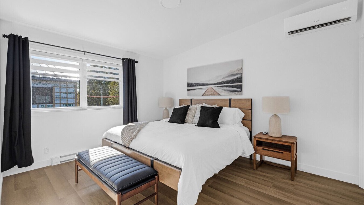 Photo of Bedroom in Magog