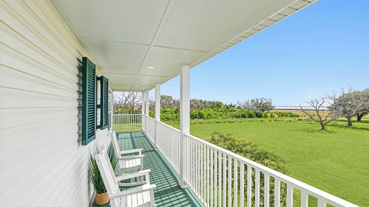Photo of Patio Balcony in Lafitte