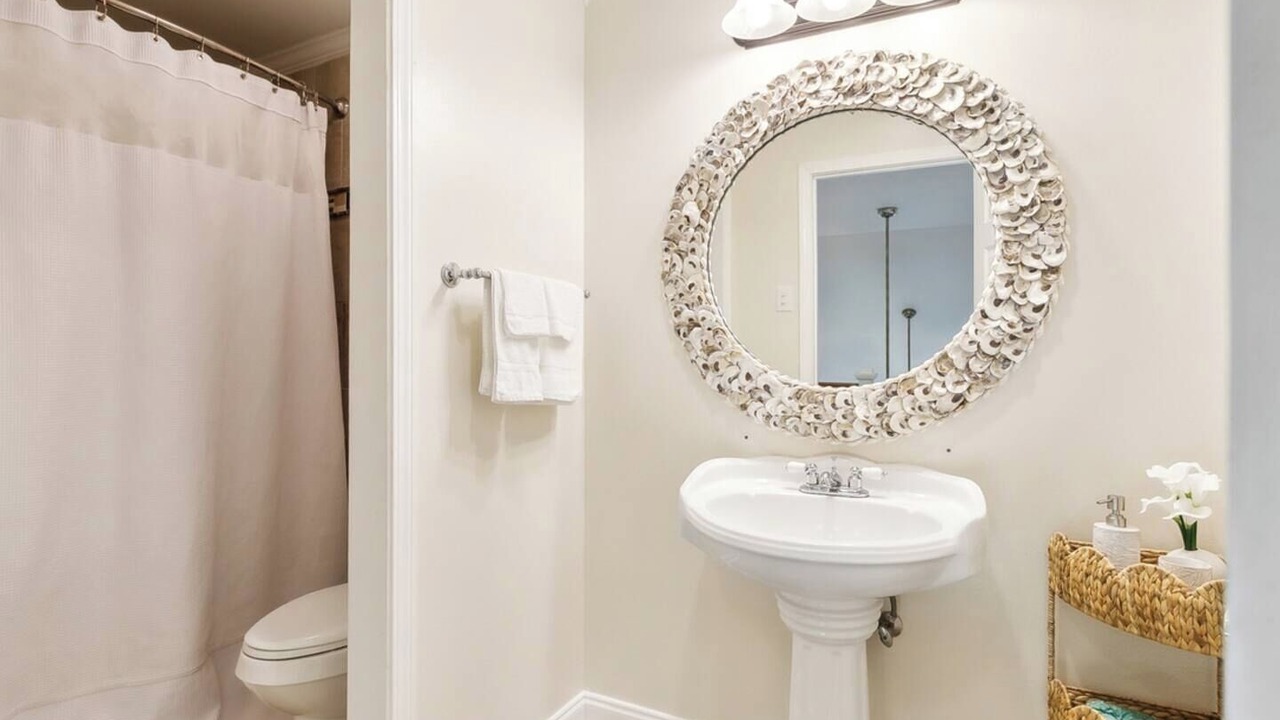 Photo of Bathroom in Lafitte