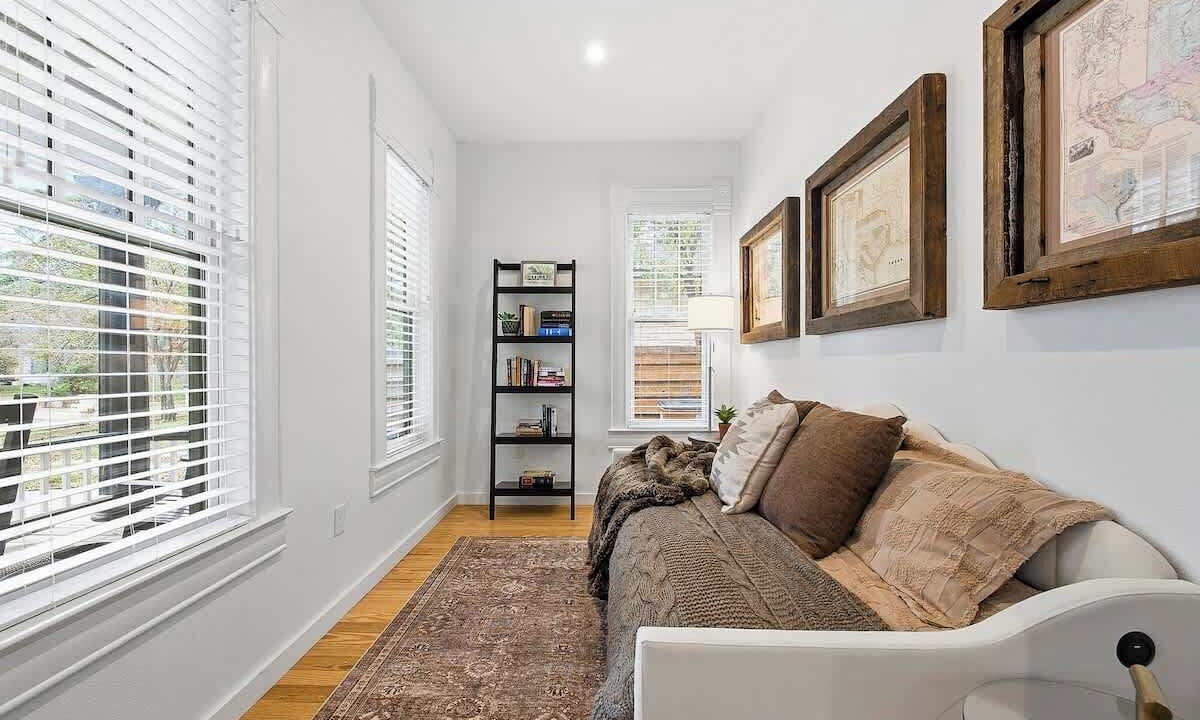 Photo of Bedroom in Holly