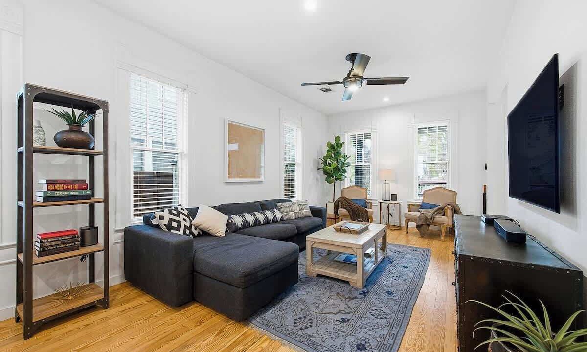 Photo of Bedroom in Holly
