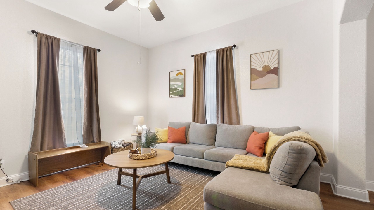 Photo of Livingroom in Riverside