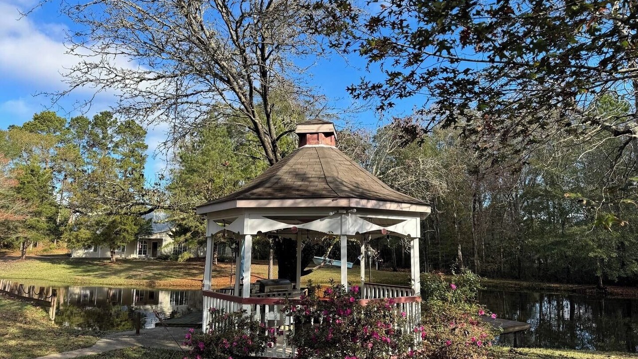 Photo of Outdoor in Huntington