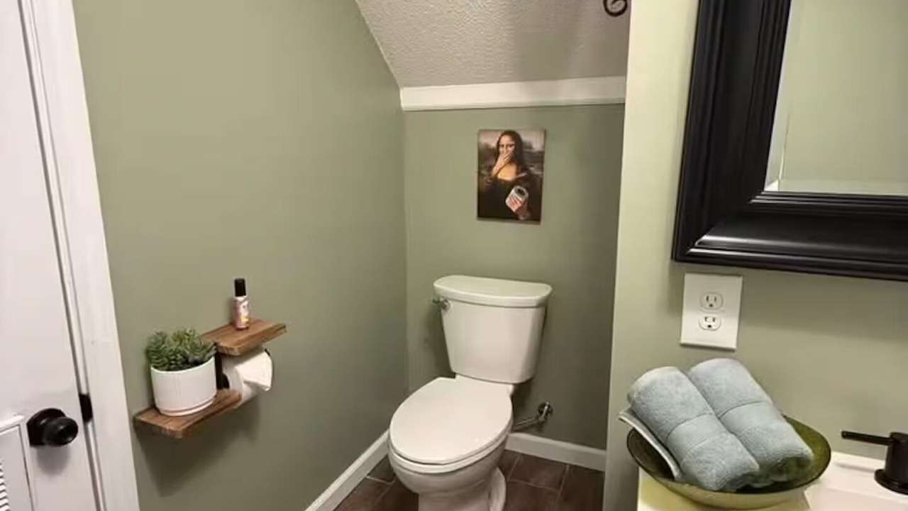 Photo of Bathroom in Statesboro