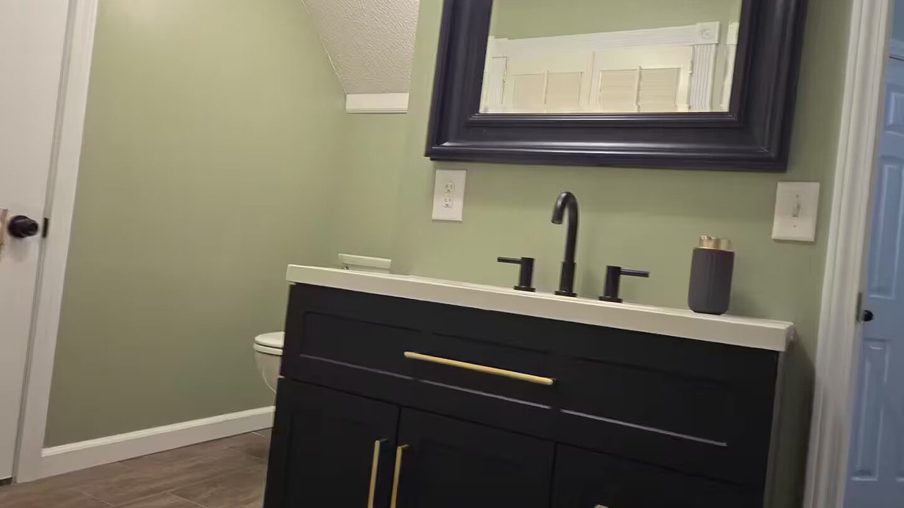 Photo of Bathroom in Statesboro
