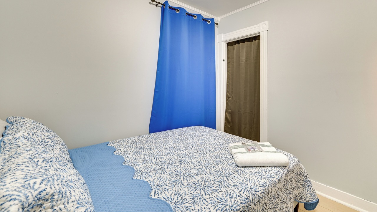 Photo of Bedroom in Schenectady