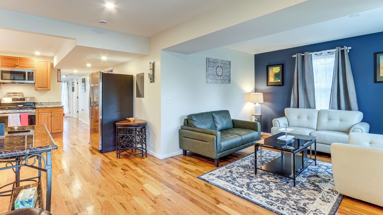 Photo of Livingroom in West Haven