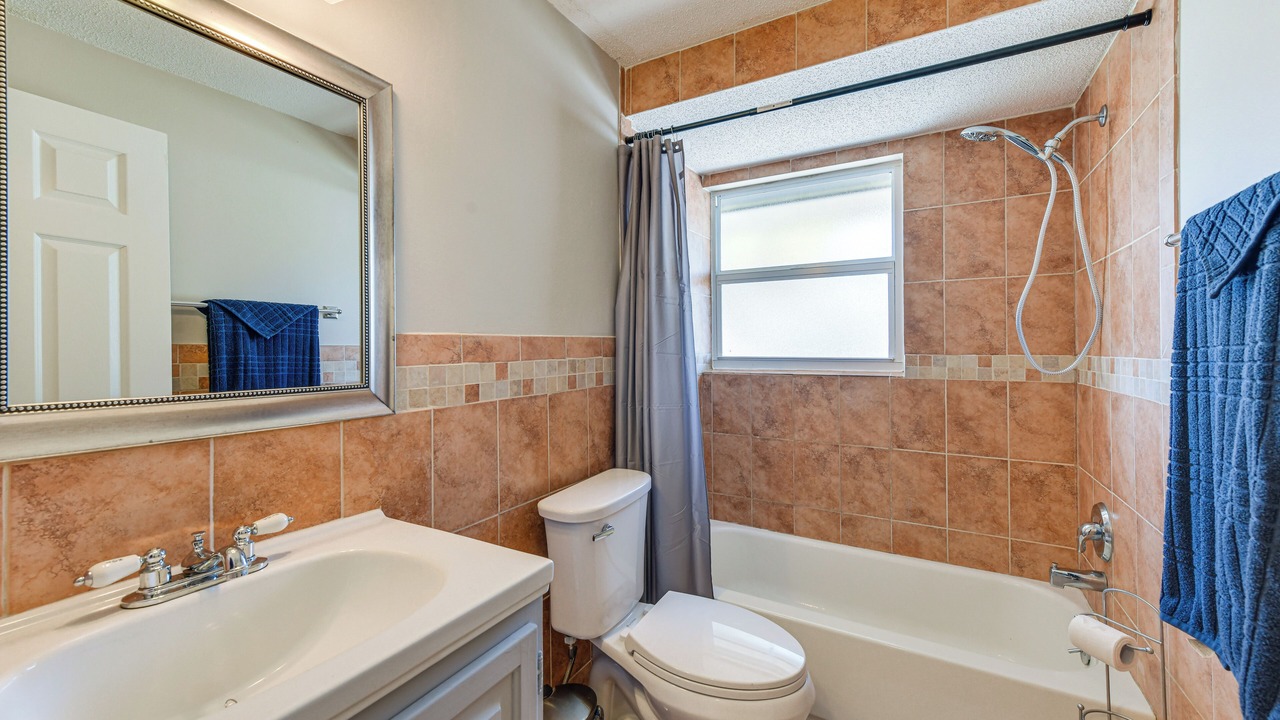 Photo of Bathroom in Port Charlotte