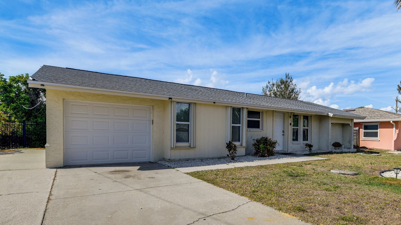 Photo of Outdoor in Port Charlotte