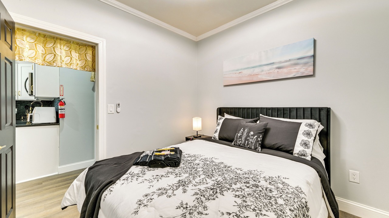 Photo of Bedroom in Schenectady