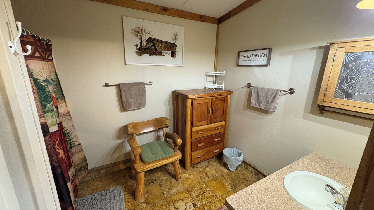 Photo of Bathroom in Ruidoso
