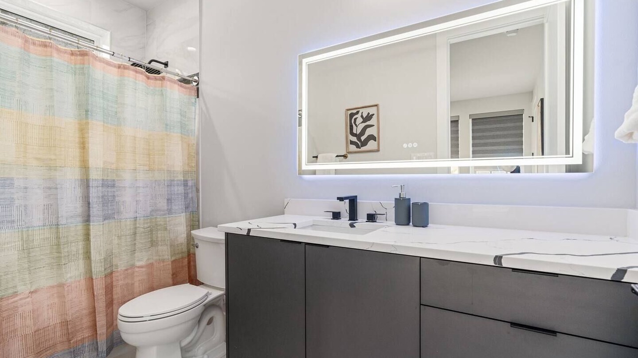 Photo of Bathroom in West Dallas