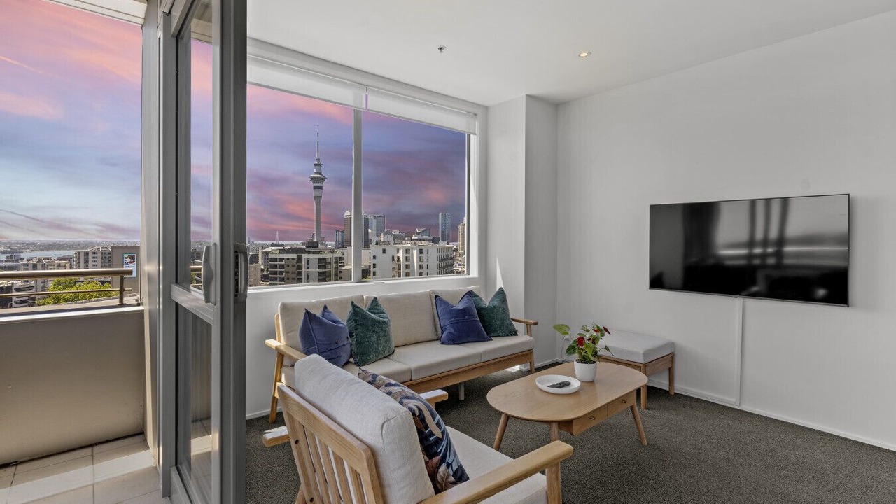 Photo of Livingroom in Newton