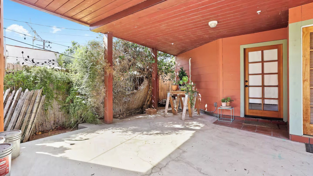 Photo of Patio Balcony in Lucerne - Higuera