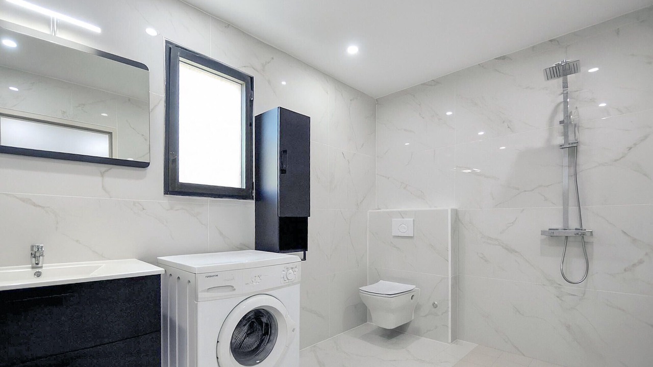 Photo of Bathroom in Portel-des-Corbieres