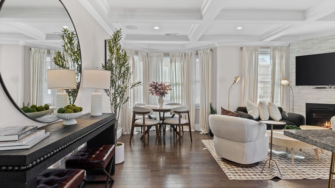 Photo of Livingroom in Winter Hill