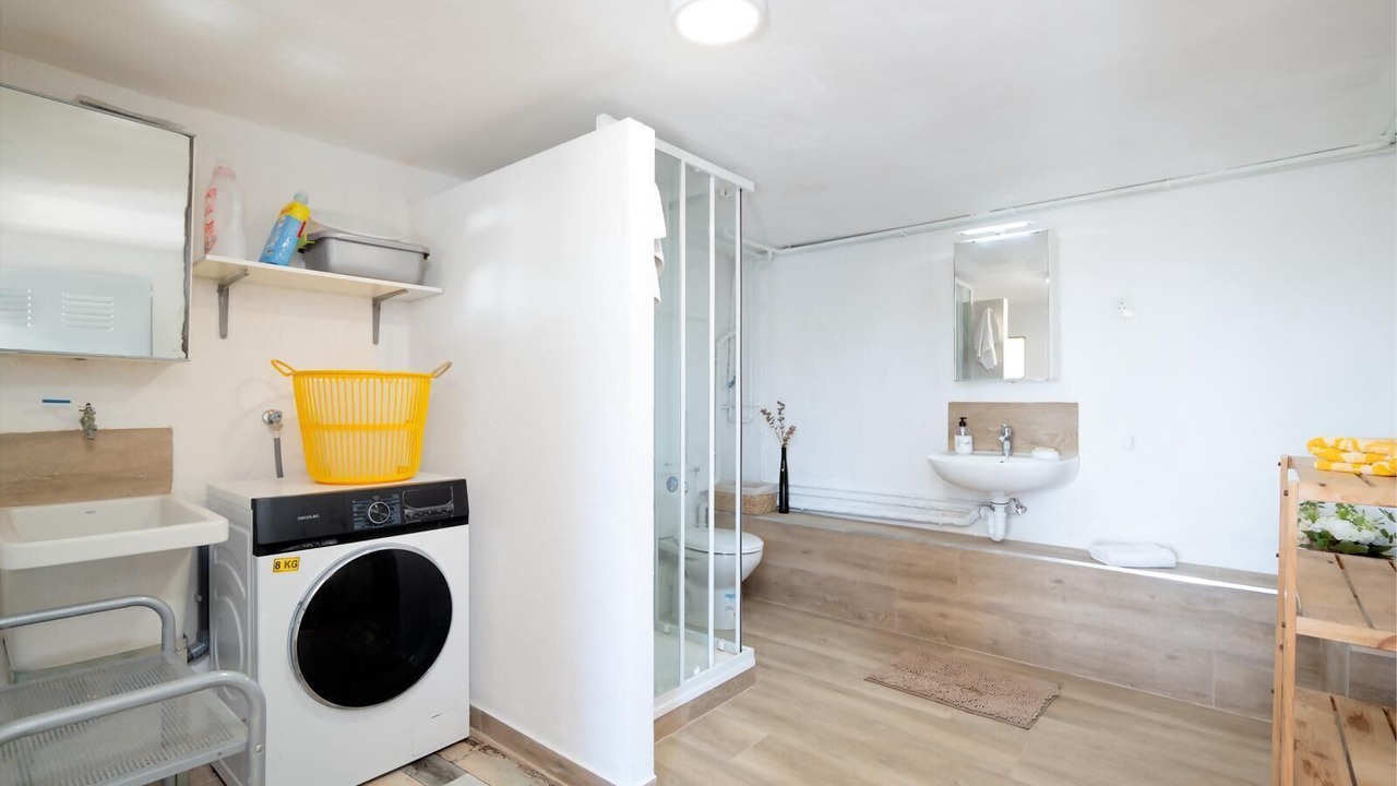 Photo of Bathroom in Canyelles