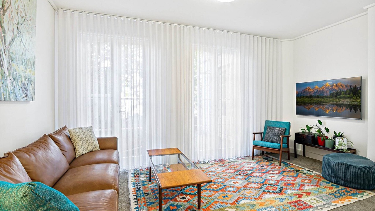 Photo of Livingroom in East Melbourne