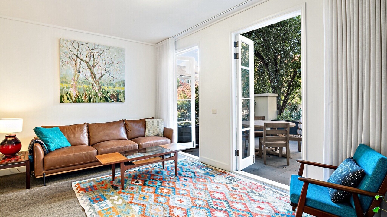 Photo of Livingroom in East Melbourne