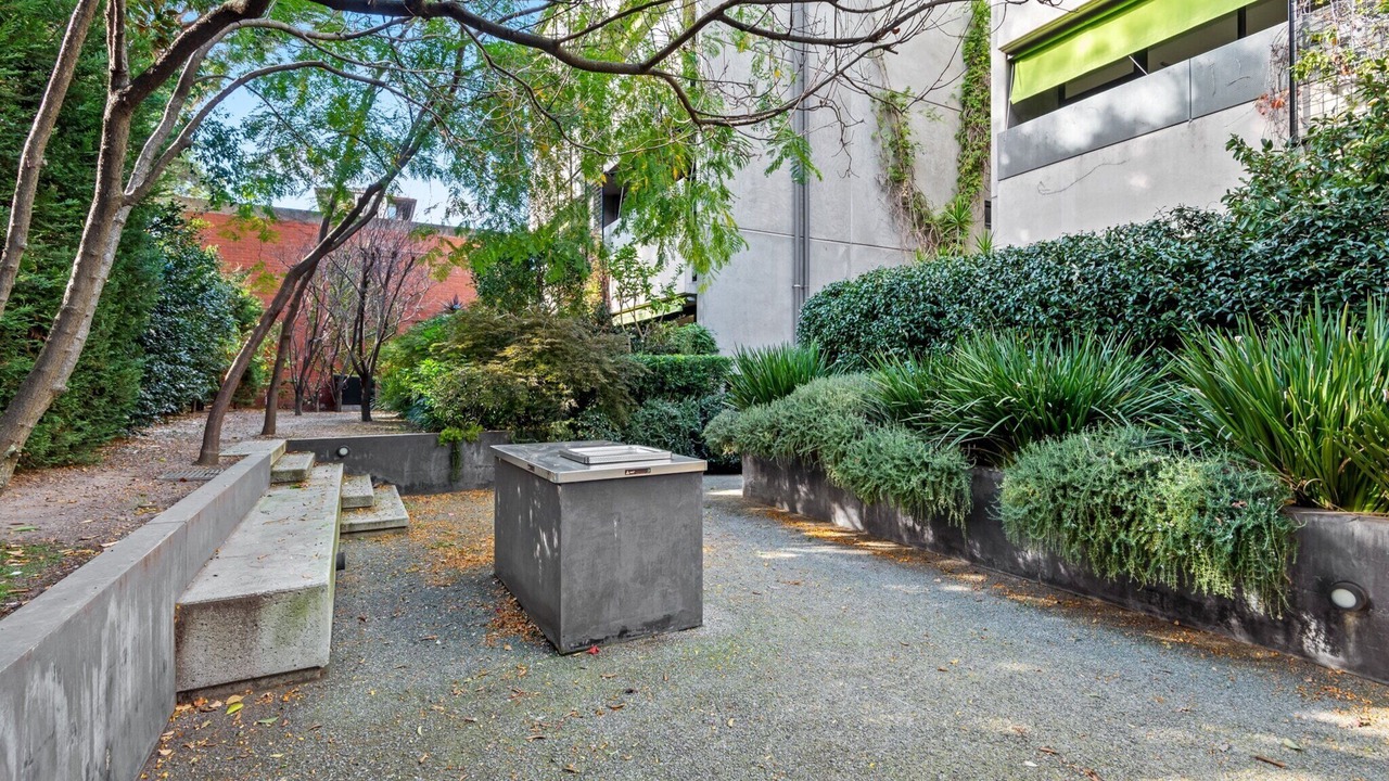 Photo of Patio Balcony in St Kilda