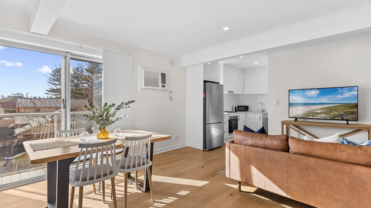 Photo of Livingroom in Henley Beach