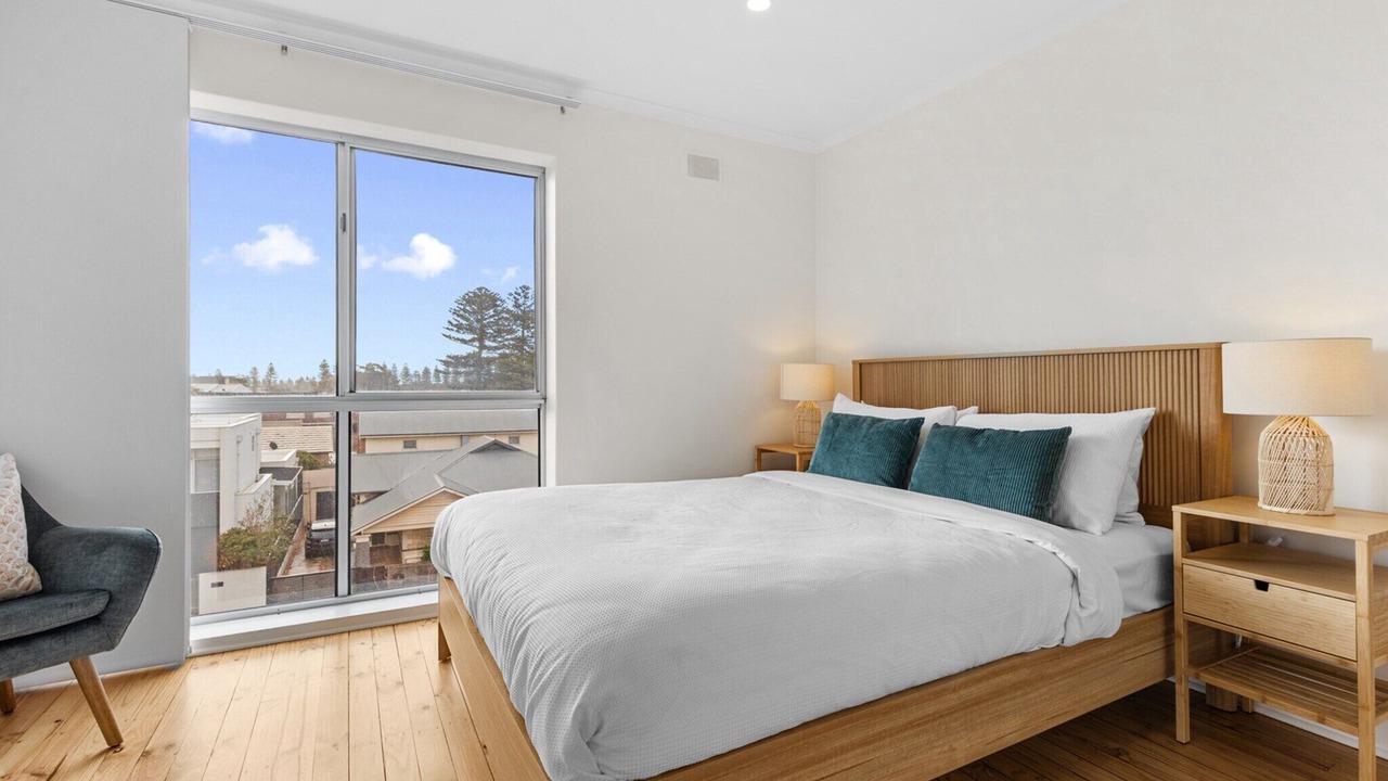 Photo of Others in Henley Beach