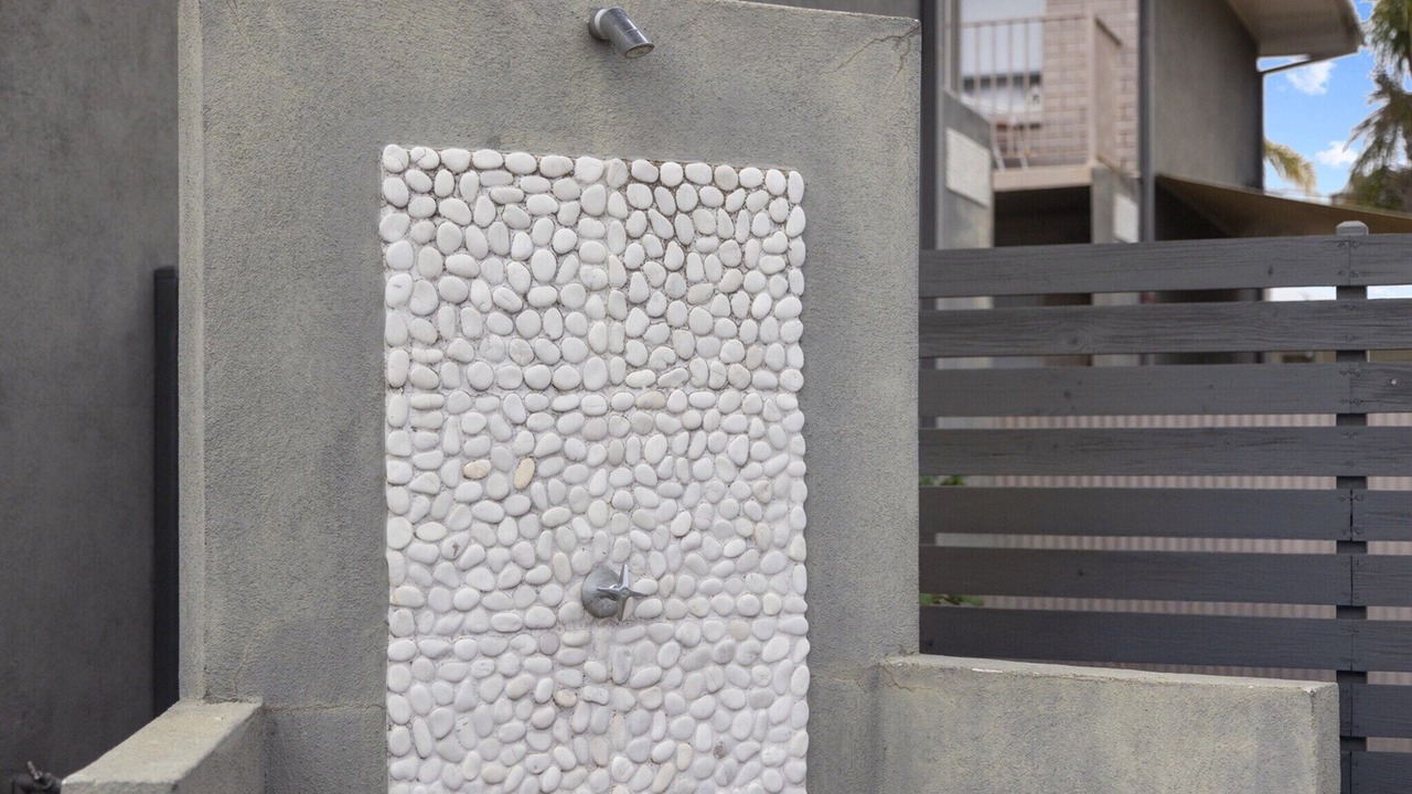 Photo of Others in Largs Bay