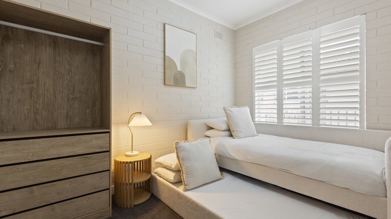 Photo of Others in Largs Bay