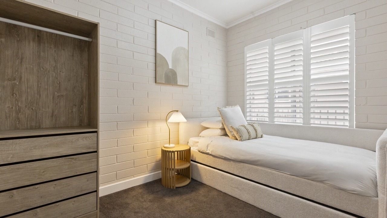 Photo of Others in Largs Bay