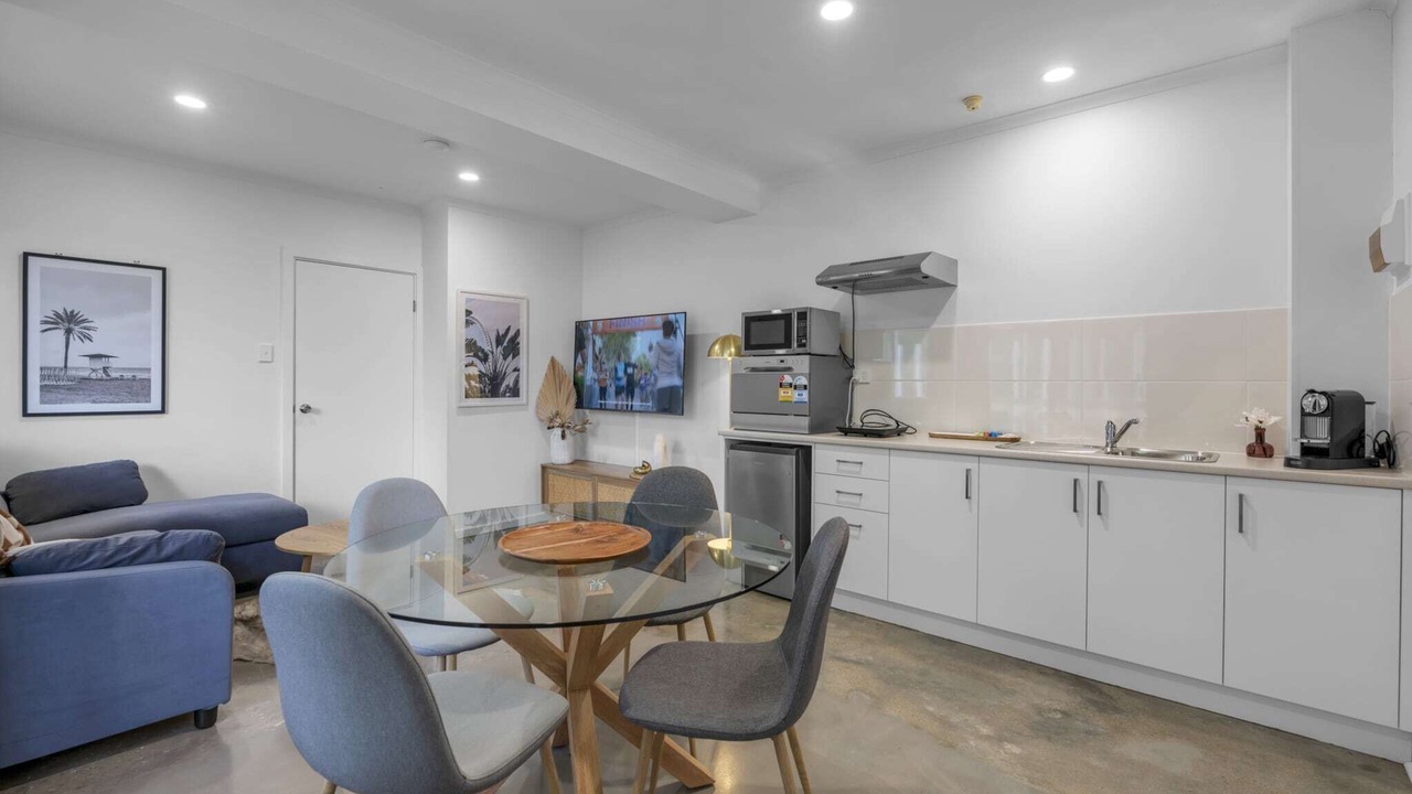 Photo of Livingroom in Adelaide Central Business District