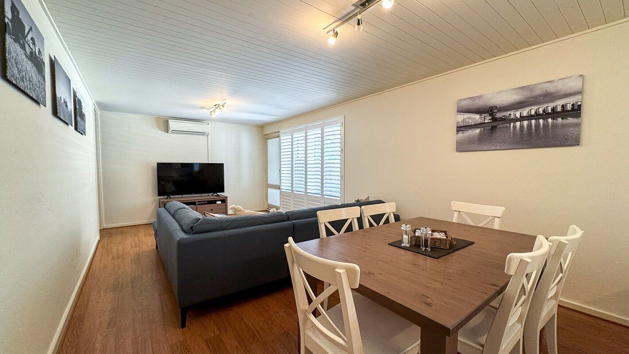 Photo of Livingroom in North Adelaide