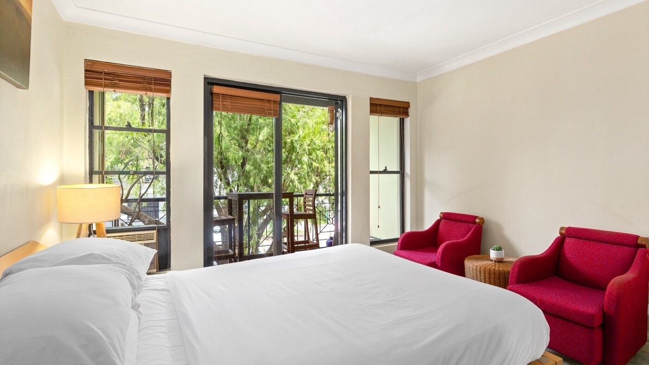 Photo of Others in Alexandria