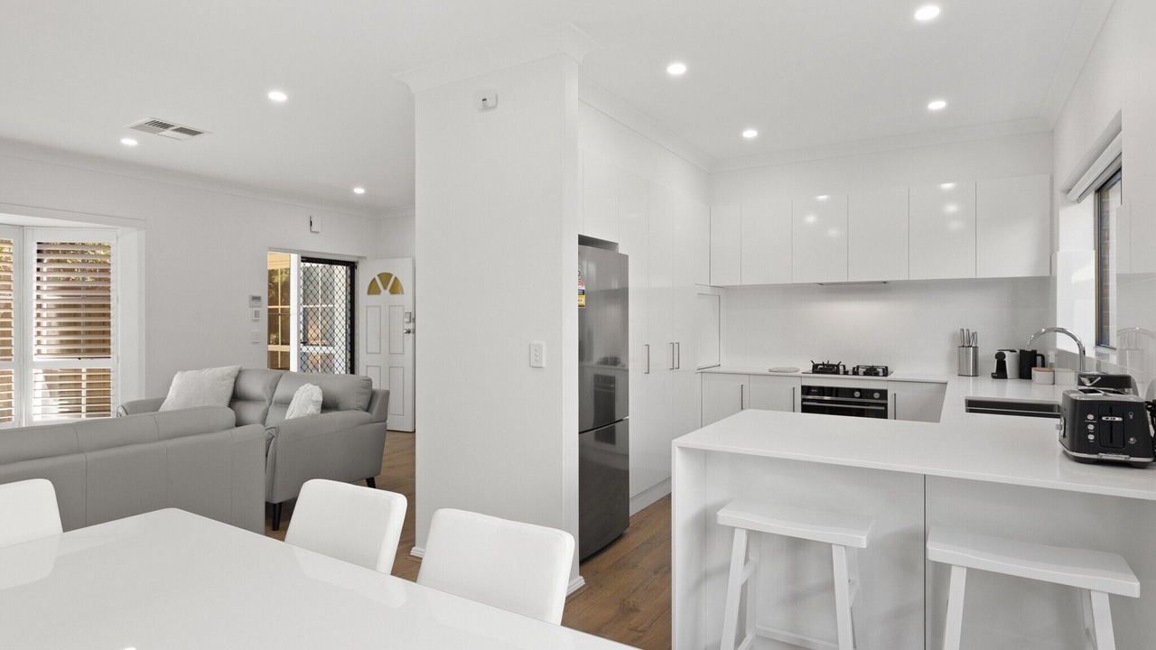 Photo of Livingroom in Glenelg South