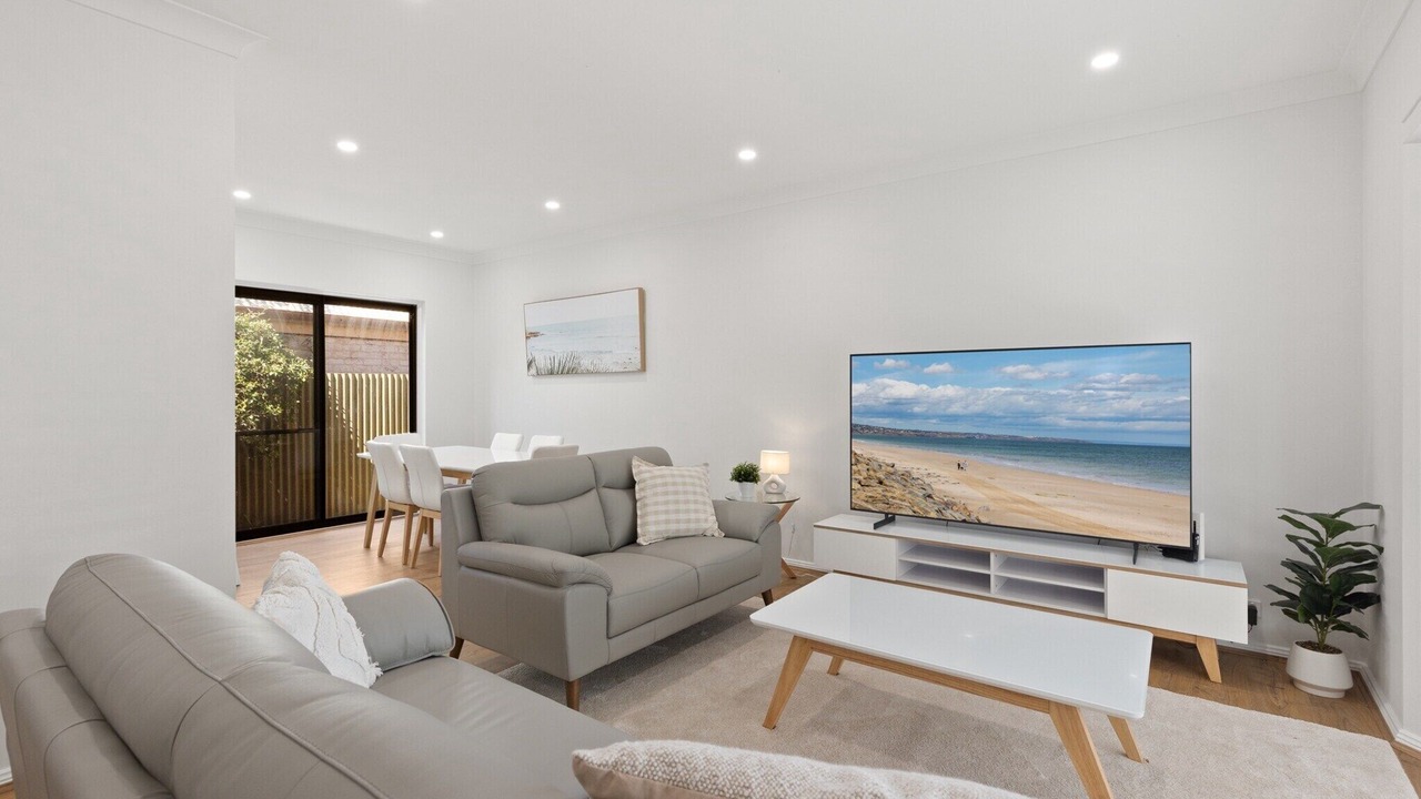 Photo of Livingroom in Glenelg South