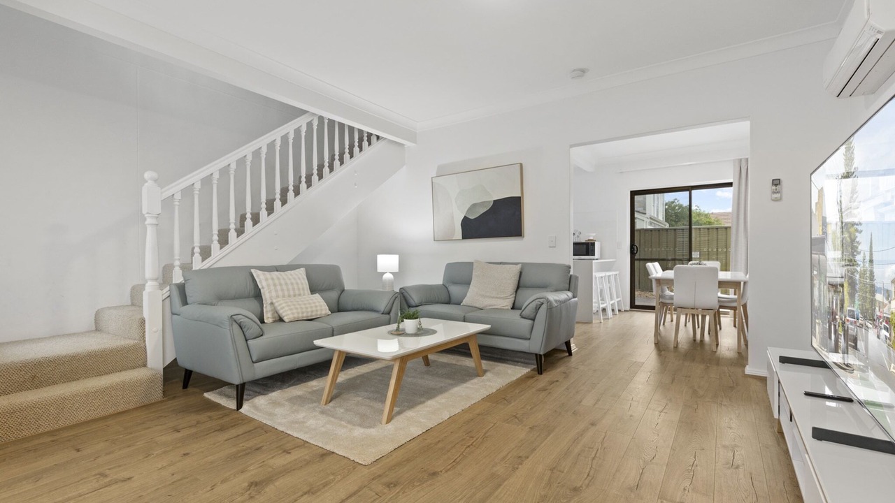 Photo of Livingroom in Glenelg South