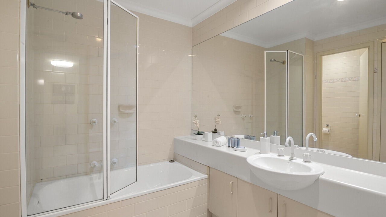 Photo of Bathroom in Southbank