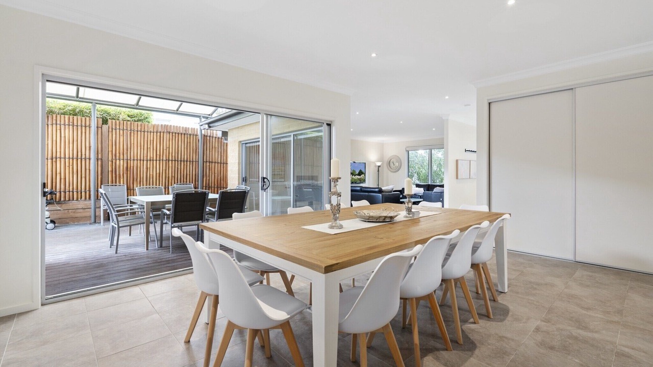 Photo of Livingroom in Safety Beach