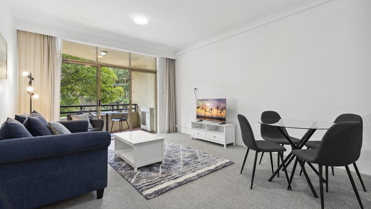 Photo of Livingroom in Camperdown