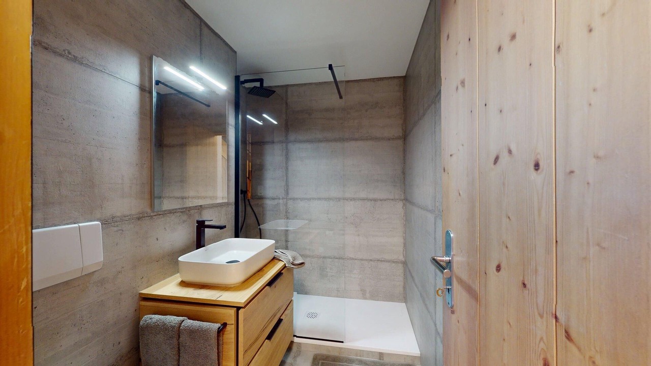 Photo of Bathroom in Maloja