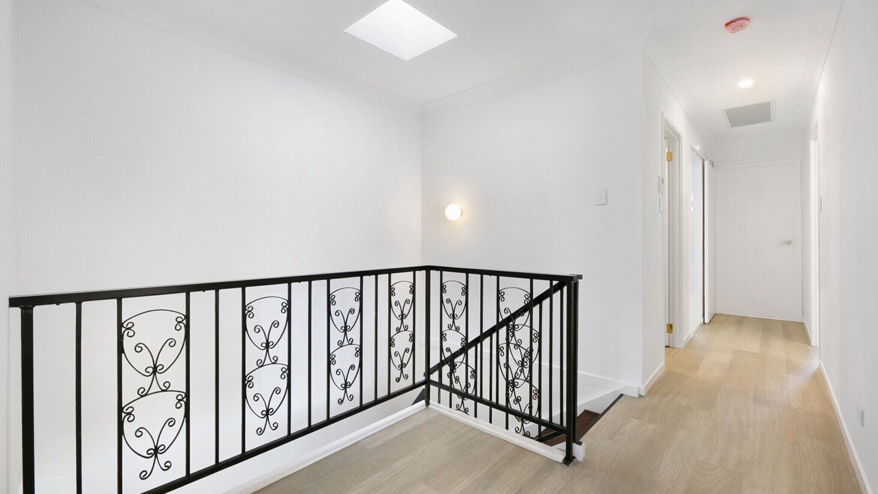 Photo of Others in Surfers Paradise