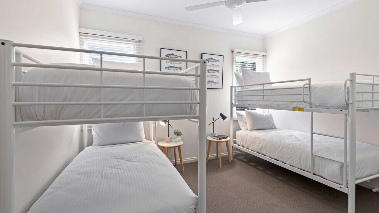 Photo of Others in Rosebud