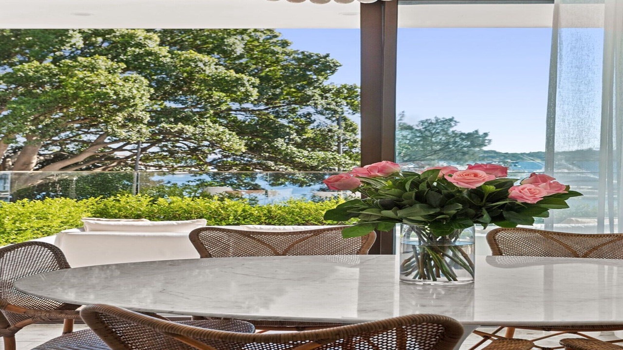 Photo of Livingroom in Rose Bay