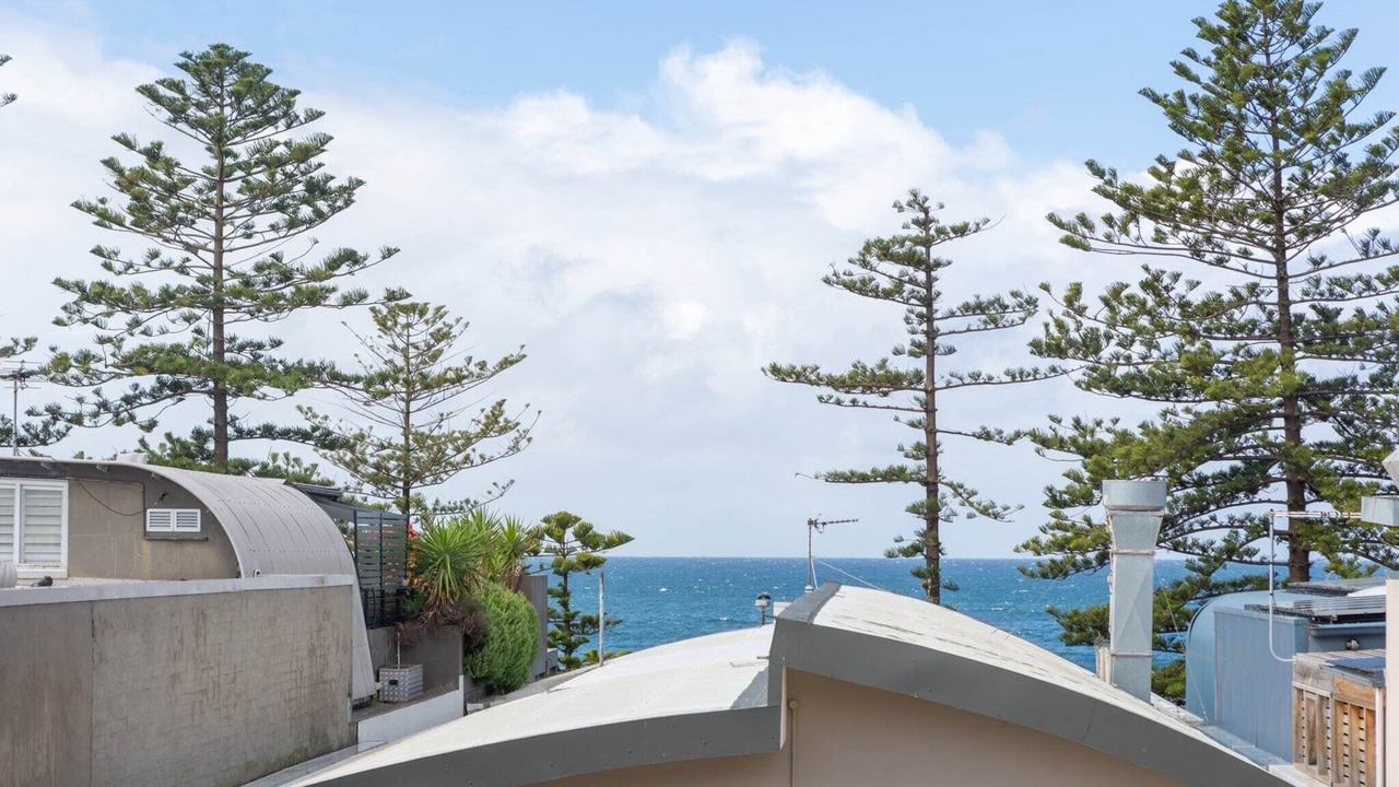 Photo of Others in Dee Why